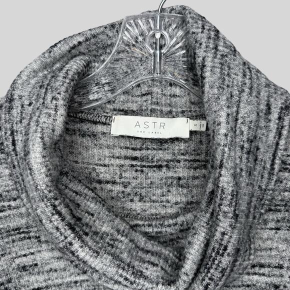 ASTR The Label Ribbed Longline Cowl Neck Top - Picture 3 of 5